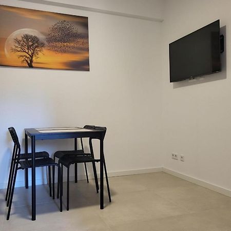 Monteurzimmer Mit Zwei Einzelnen Betten In Einer 3Zi Wohnung Mit Kuche Und Bad Osnabruck Bagian luar foto